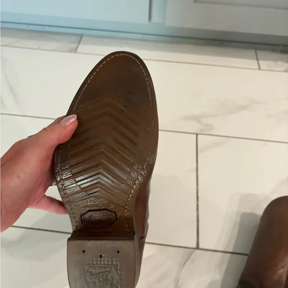 Tony Lama Brown Cowboy Boots with Rounded Toe and Stitching - Picture 2 of 7